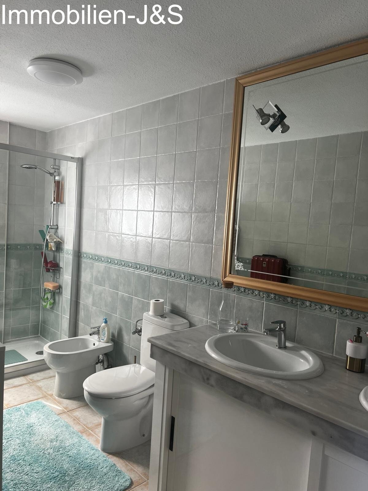 Schickes Duplex mit 3 Schlafzimmern und Stellplatz in Costa de Silencio