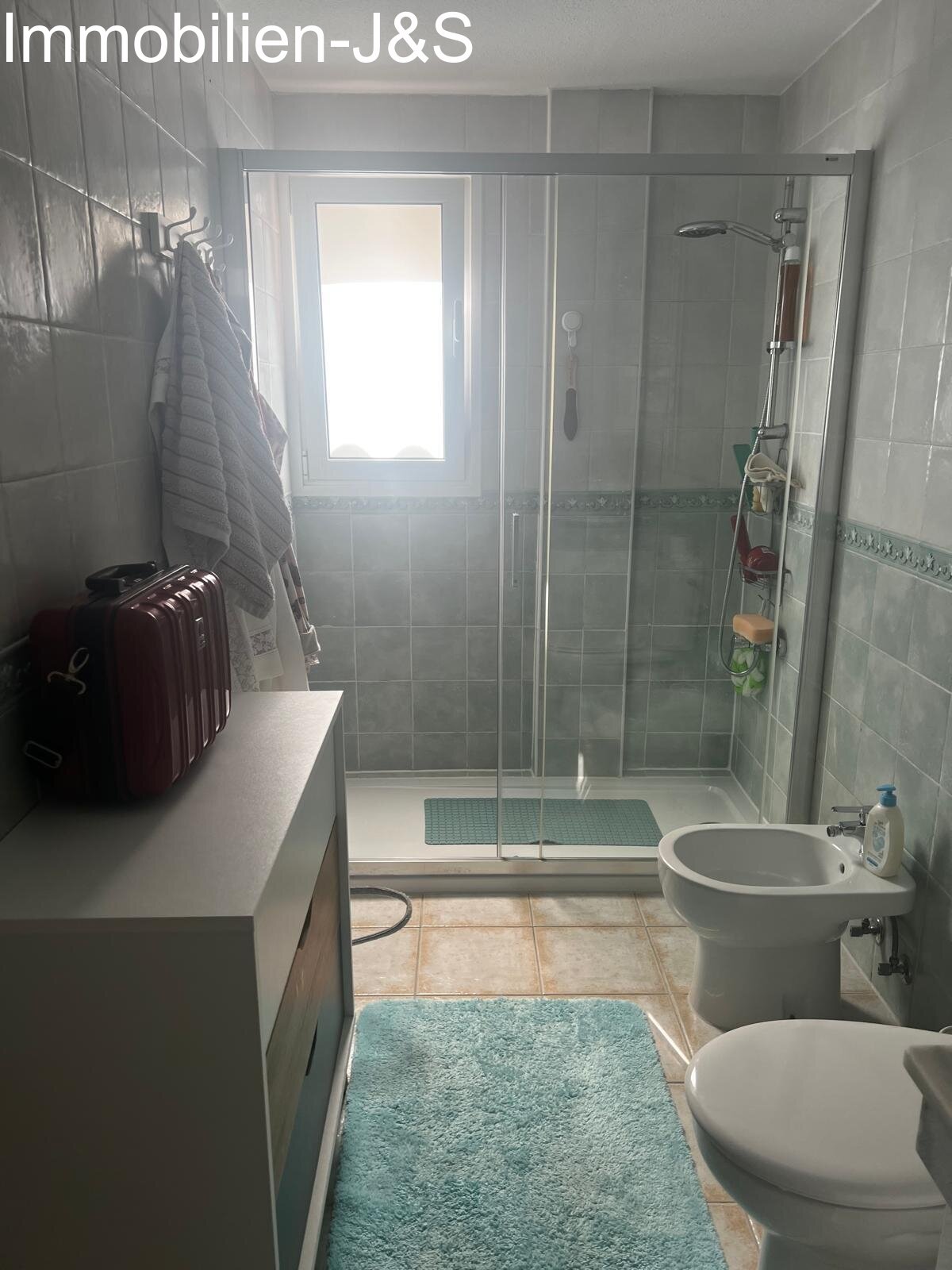 Schickes Duplex mit 3 Schlafzimmern und Stellplatz in Costa de Silencio