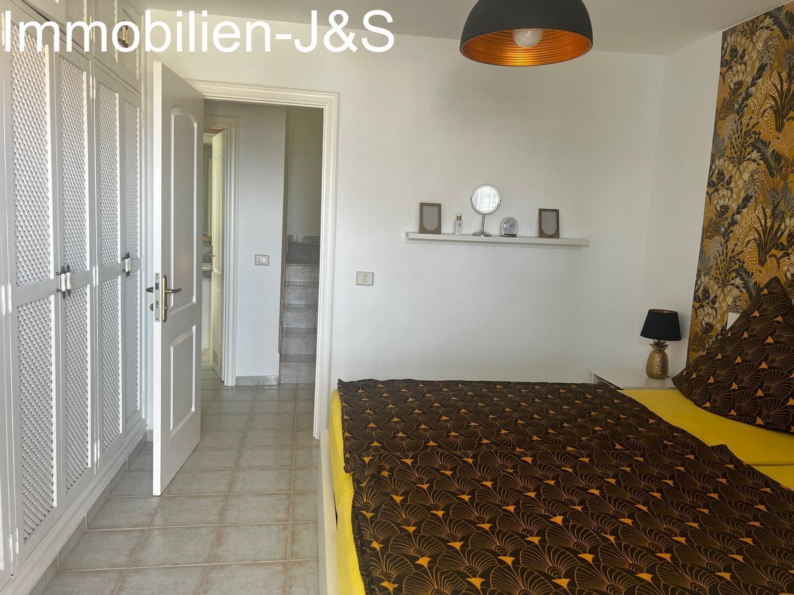 Schickes Duplex mit 3 Schlafzimmern und Stellplatz in Costa de Silencio
