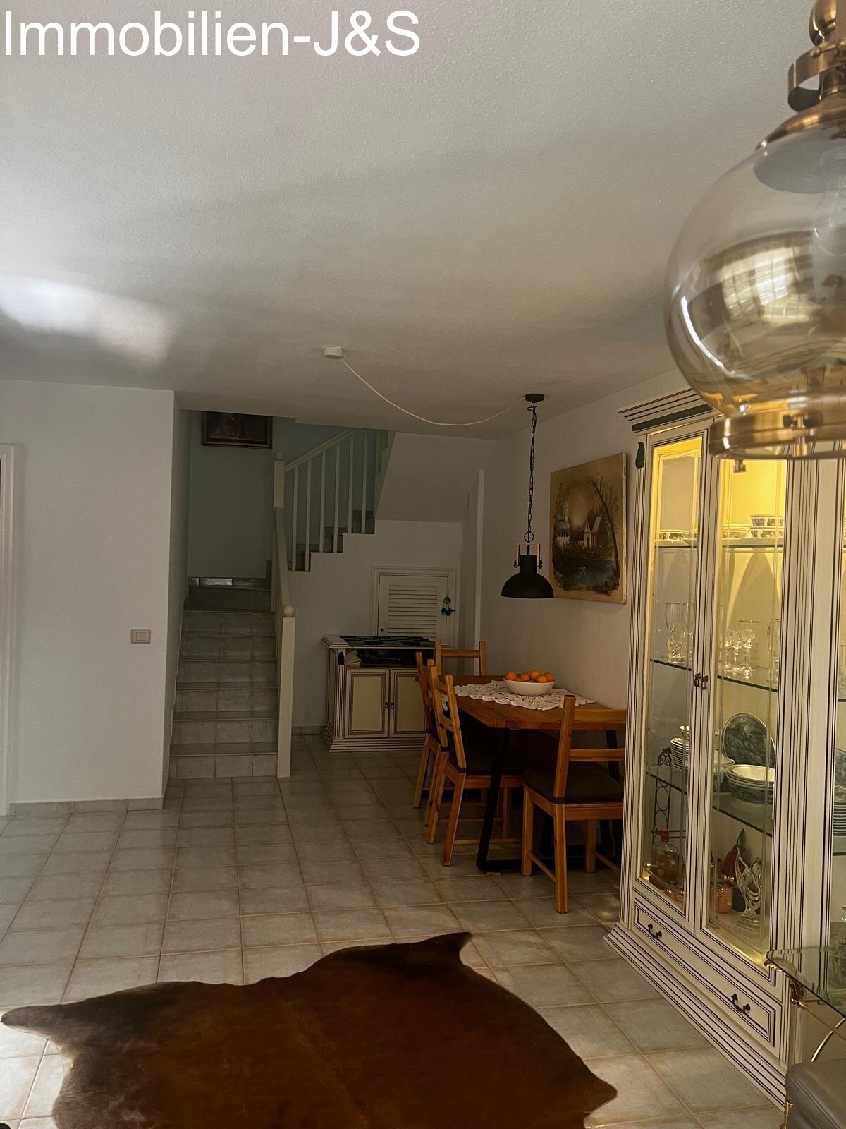 Schickes Duplex mit 3 Schlafzimmern und Stellplatz in Costa de Silencio