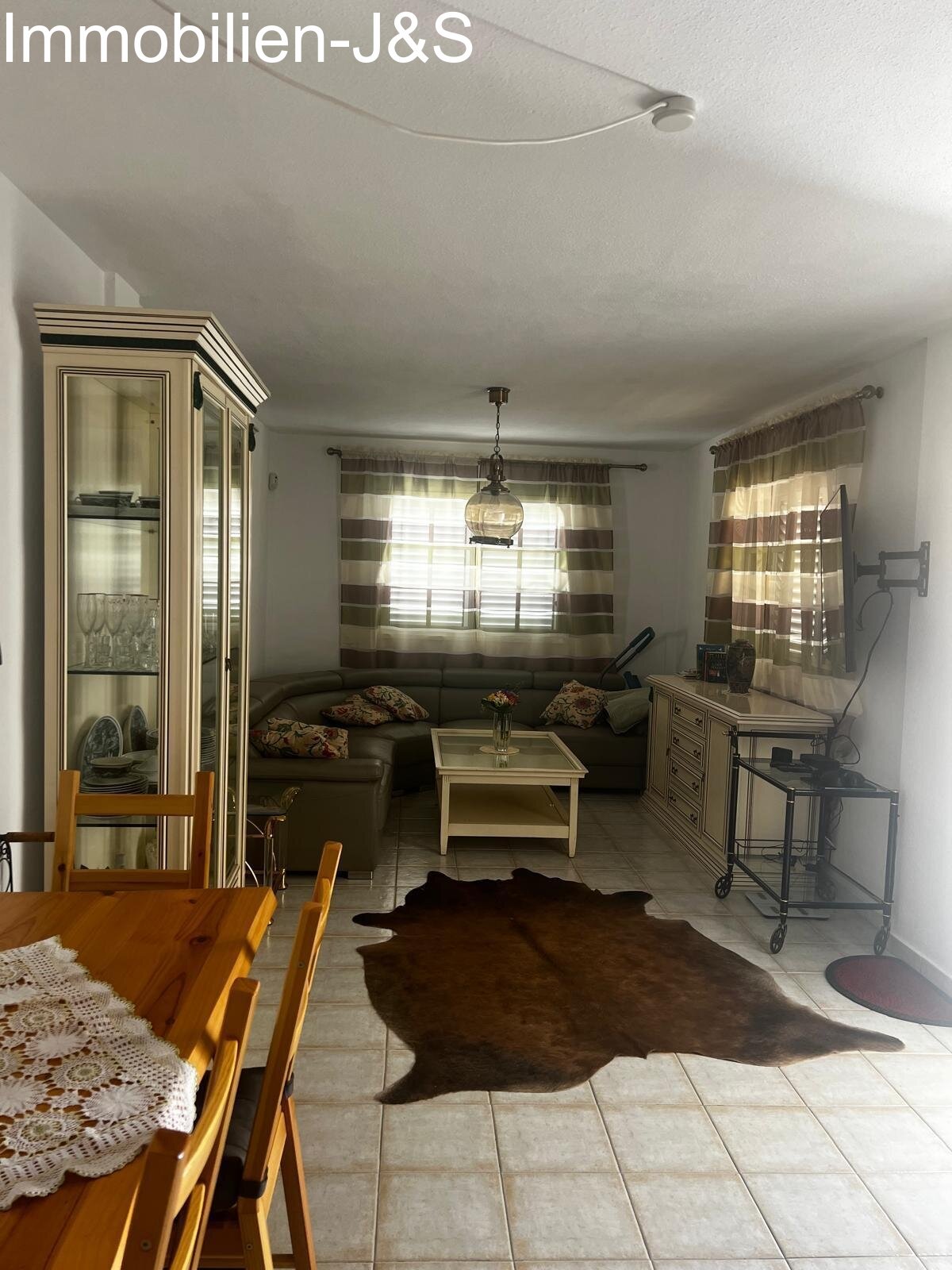 Schickes Duplex mit 3 Schlafzimmern und Stellplatz in Costa de Silencio