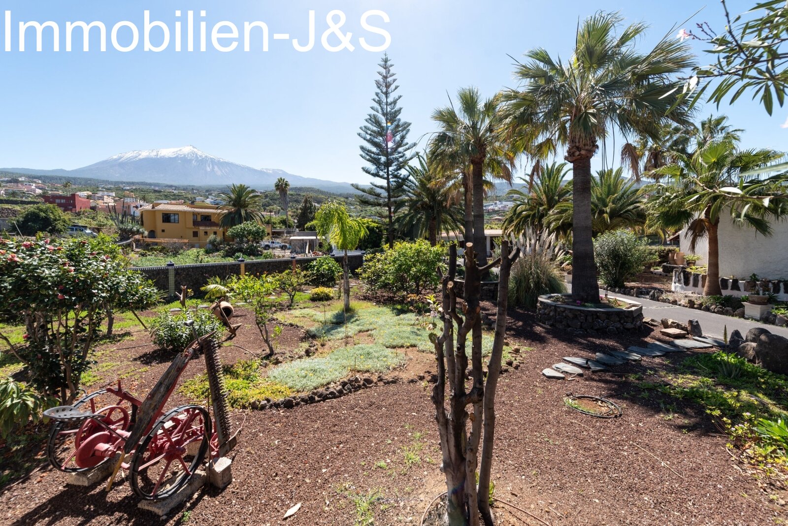 Garten mit Teideblick