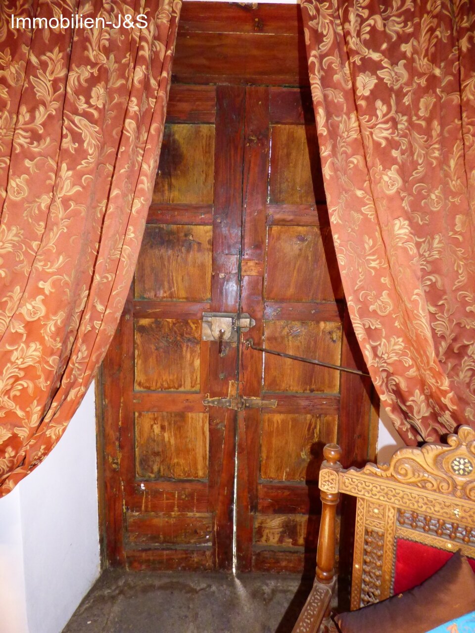 Extraordinary Canarian town house in the north of Tenerife with outbuildings