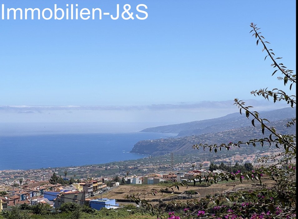 Magnificent detached house with large garden in Orotava