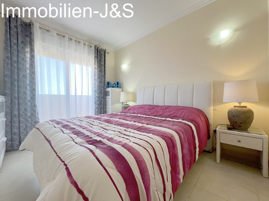 Cozy townhouse for sale on the southwest coast of Tenerife, in the beautiful tourist area of Puerto de Santiago.