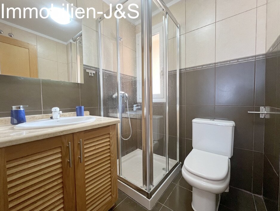 Cozy townhouse for sale on the southwest coast of Tenerife, in the beautiful tourist area of Puerto de Santiago.