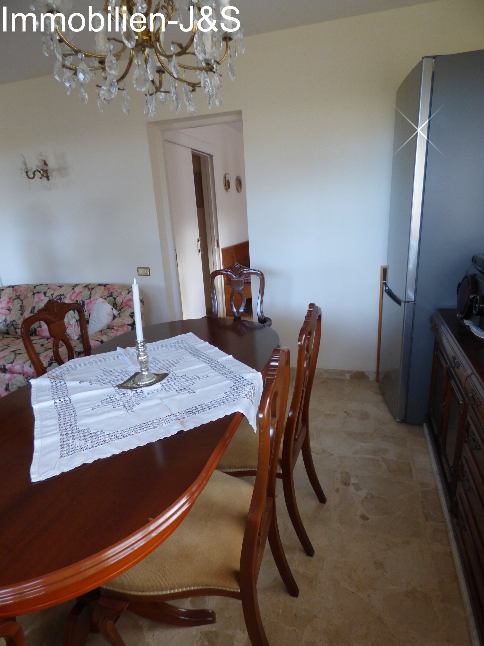 Living-dining room