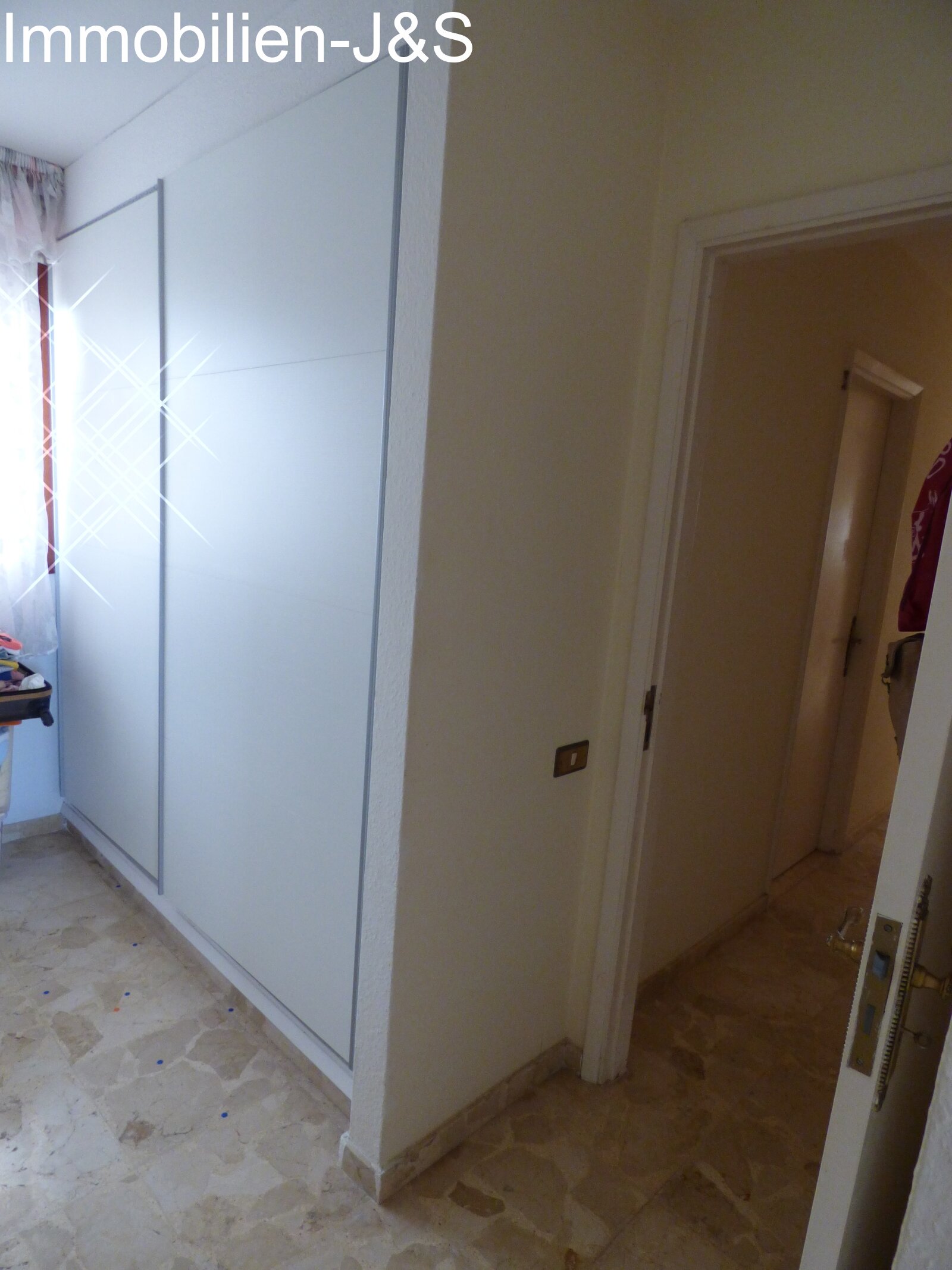 Fitted wardrobes