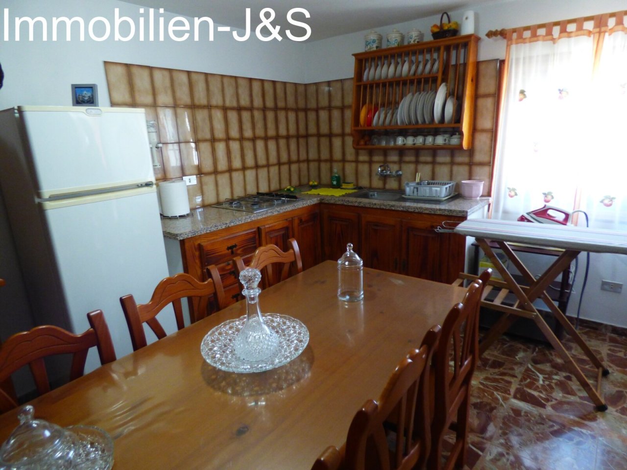 Kitchen upper floor Kitchen upper floor