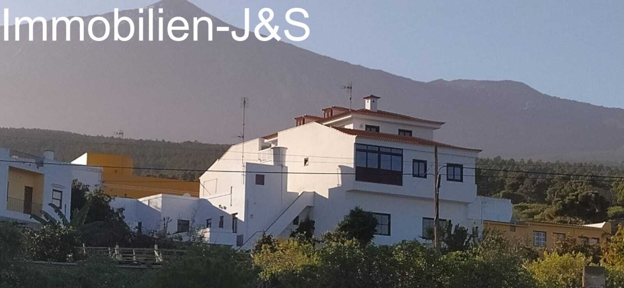 Exterior view Exterior view