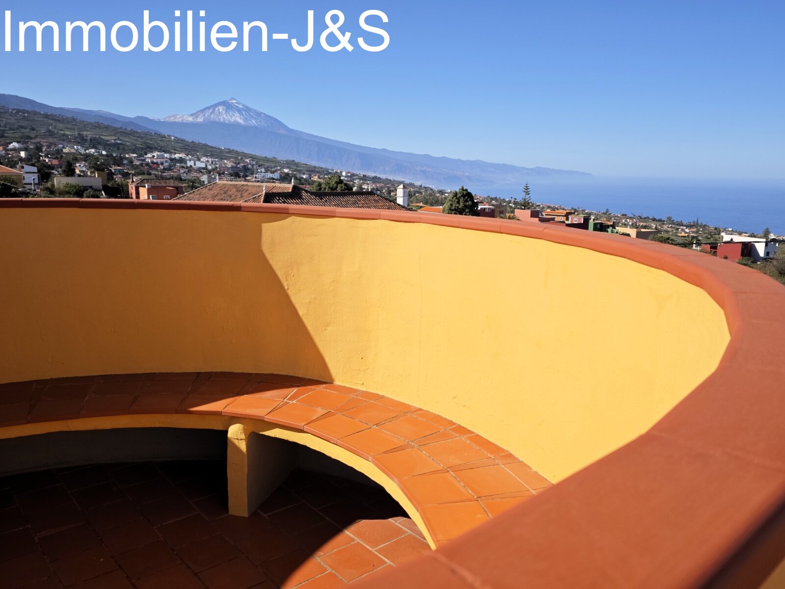 Roof terrace Teide view