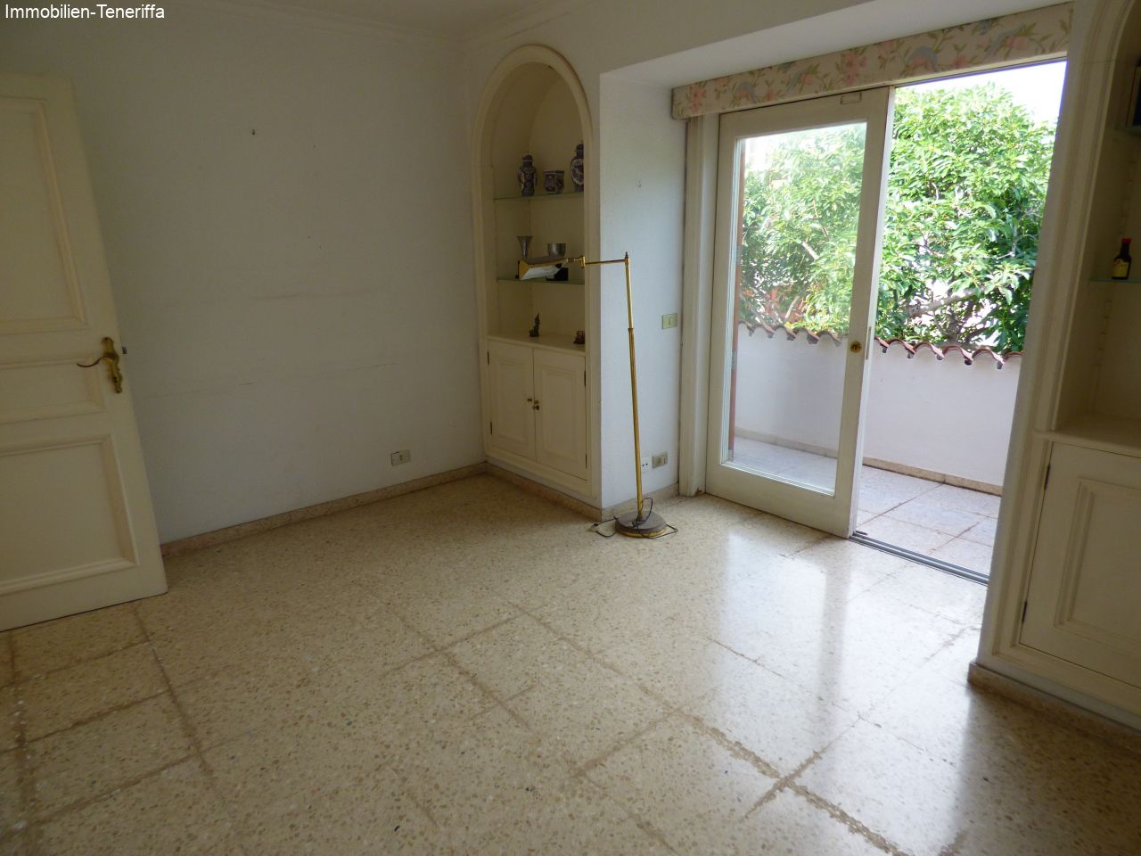 Bungalow con mucho espacio y parcela en el corazón de La Paz, Puerto de la Cruz