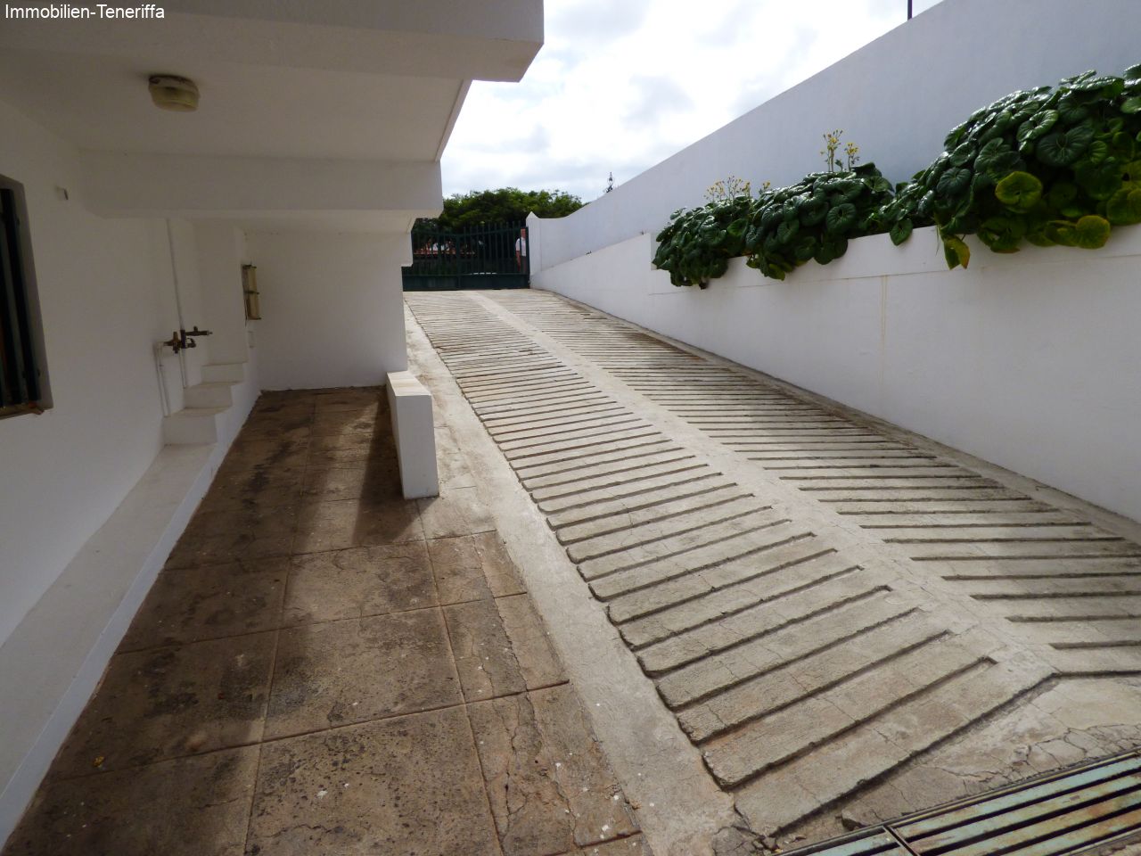 Bungalow con mucho espacio y parcela en el corazón de La Paz, Puerto de la Cruz