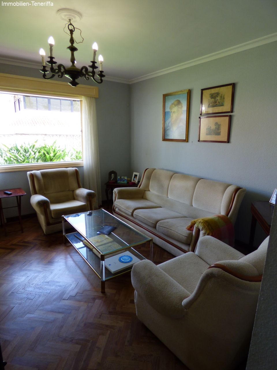 Bungalow con mucho espacio y parcela en el corazón de La Paz, Puerto de la Cruz