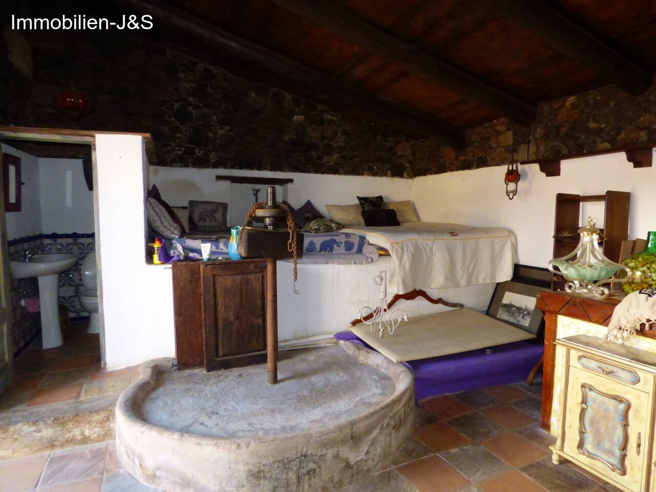 Extraordinaria casa de pueblo canaria en el norte de Tenerife con dependencias