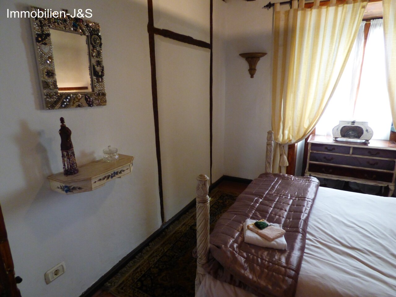 Extraordinaria casa de pueblo canaria en el norte de Tenerife con dependencias