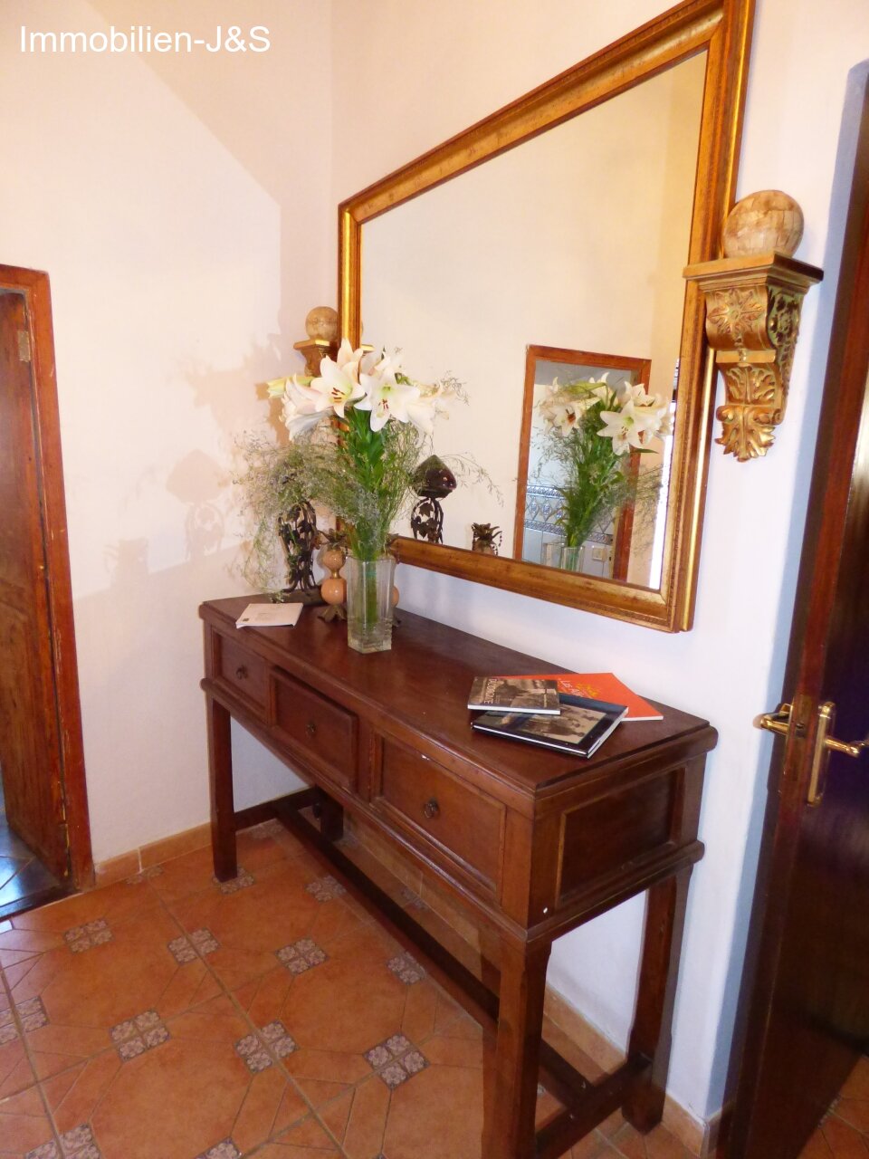 Extraordinaria casa de pueblo canaria en el norte de Tenerife con dependencias